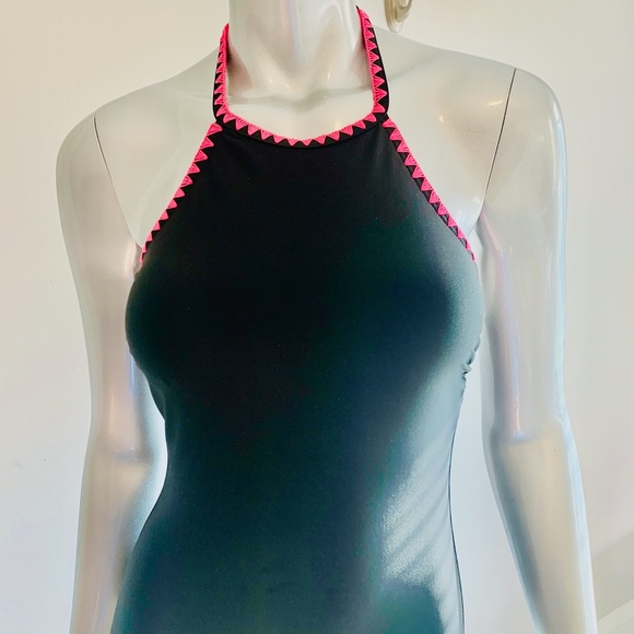 Halter-Style Swim Suit (XS) - Picture 4 of 9